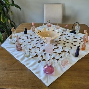 Elegant Pink Glass Perfume Bottle Set